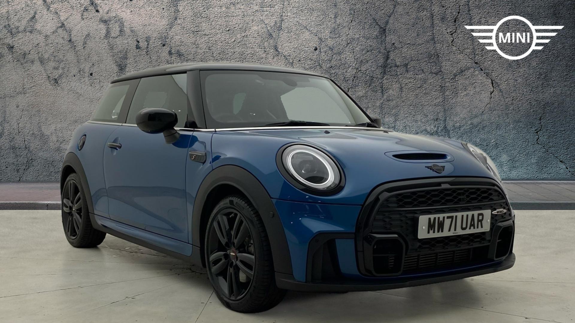 Main listing image - MINI Hatchback