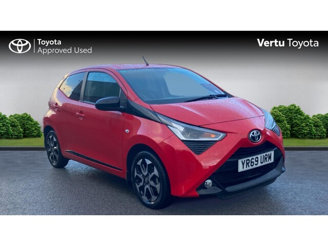 Main listing image - Toyota Aygo