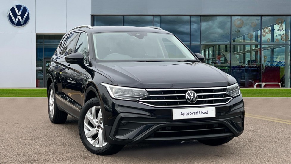 Main listing image - Volkswagen Tiguan Allspace