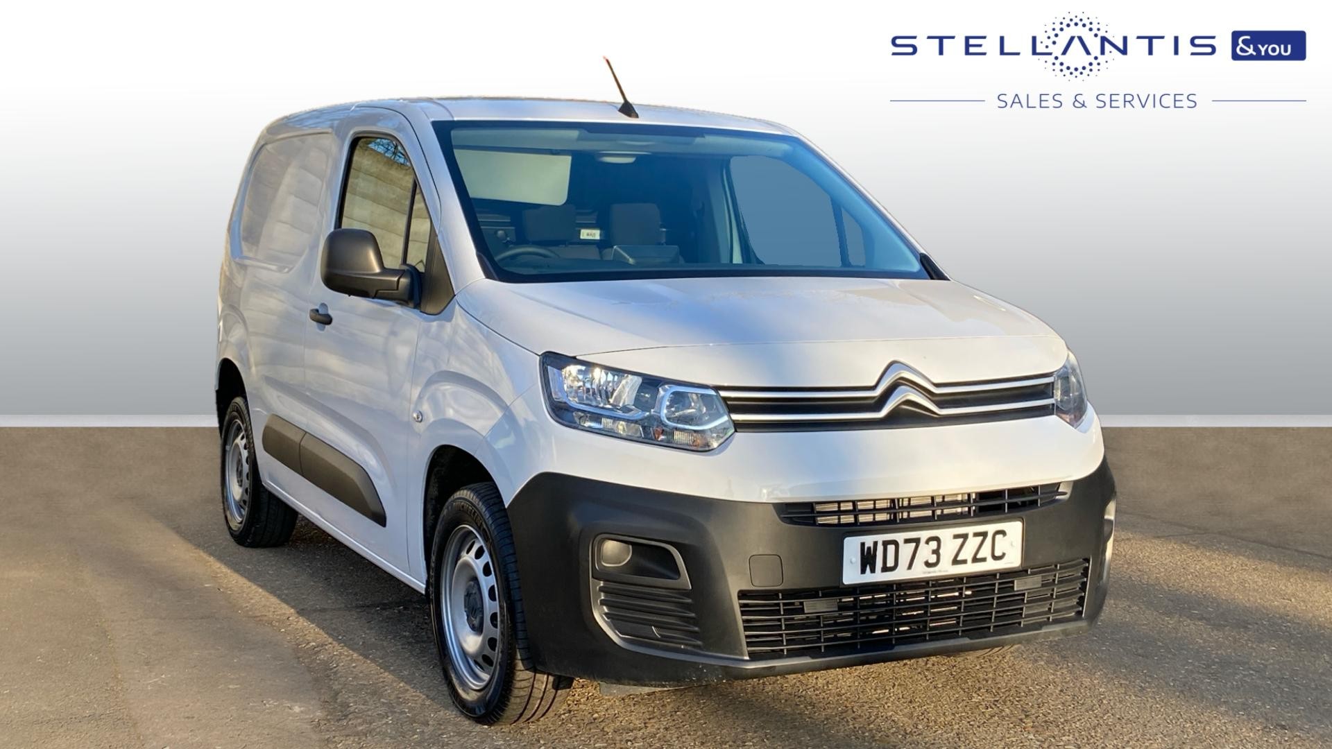 Main listing image - Citroen Berlingo Van