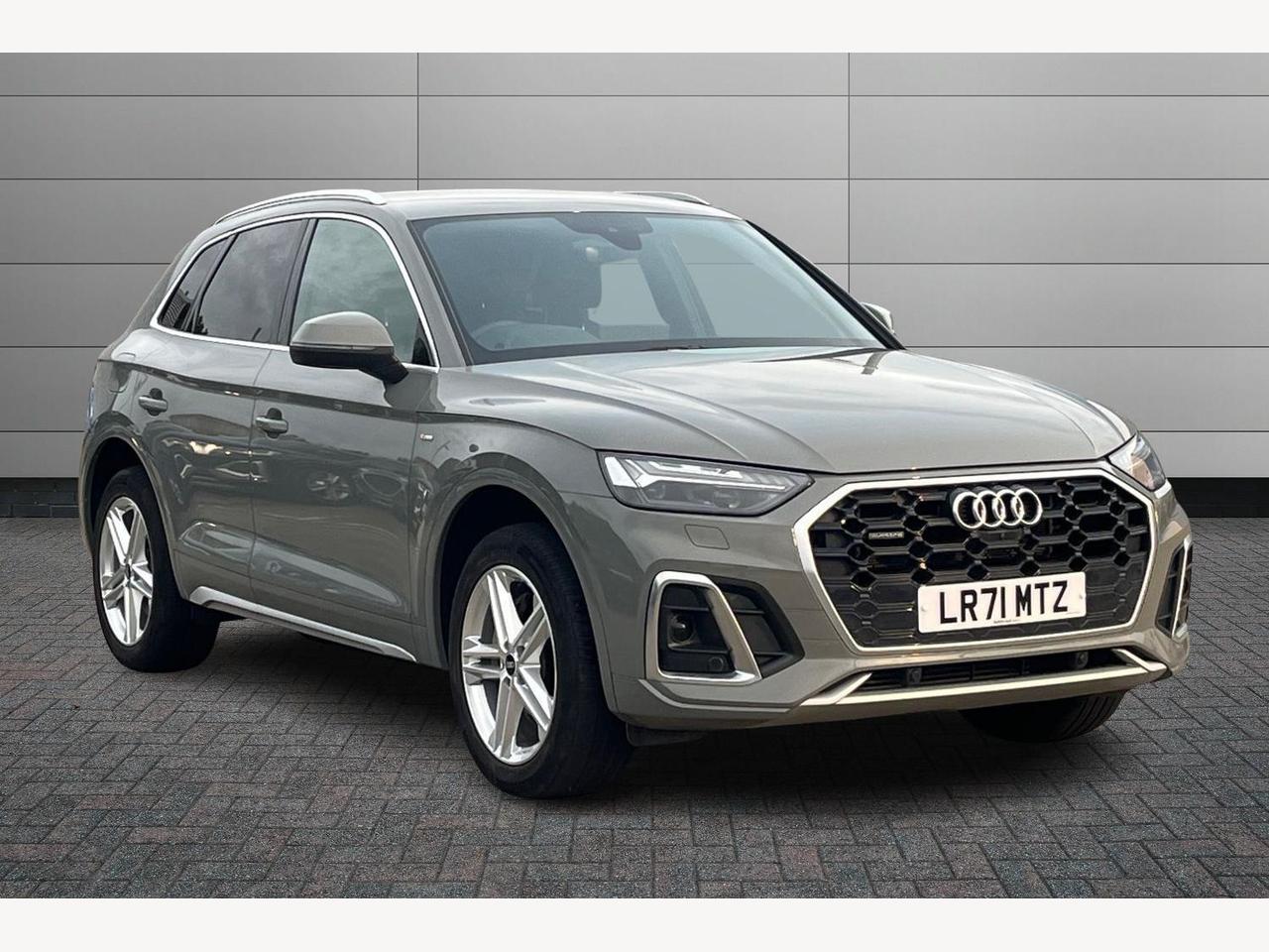 Main listing image - Audi Q5
