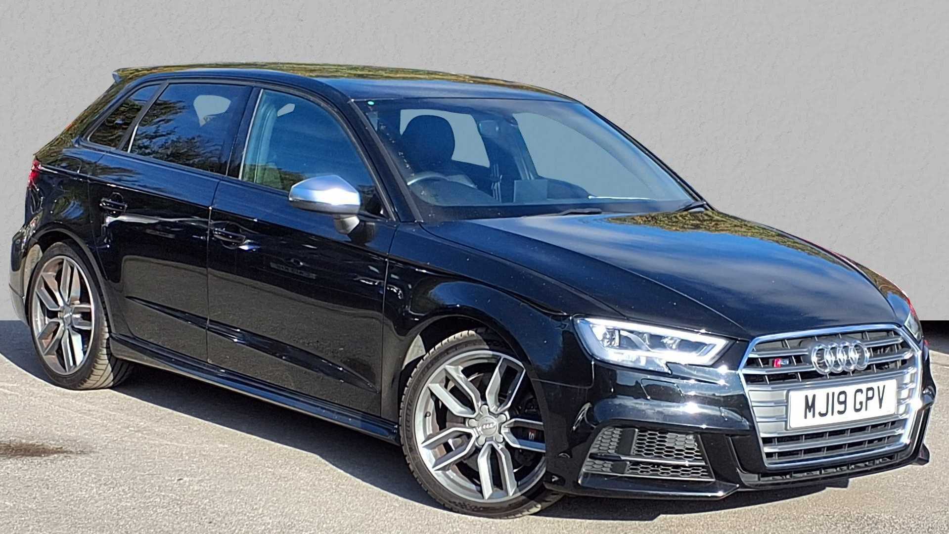 Main listing image - Audi S3