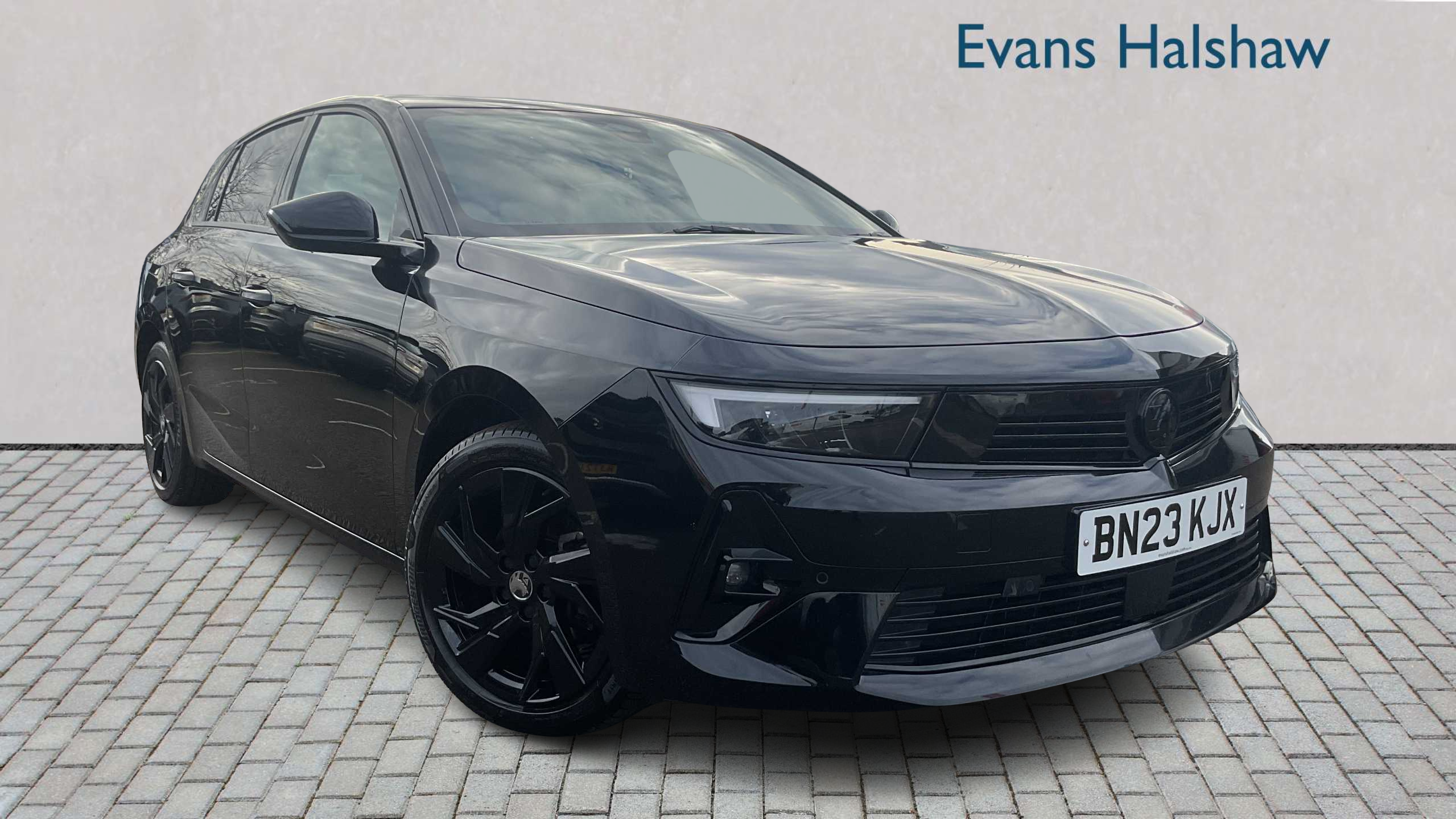 Main listing image - Vauxhall Astra