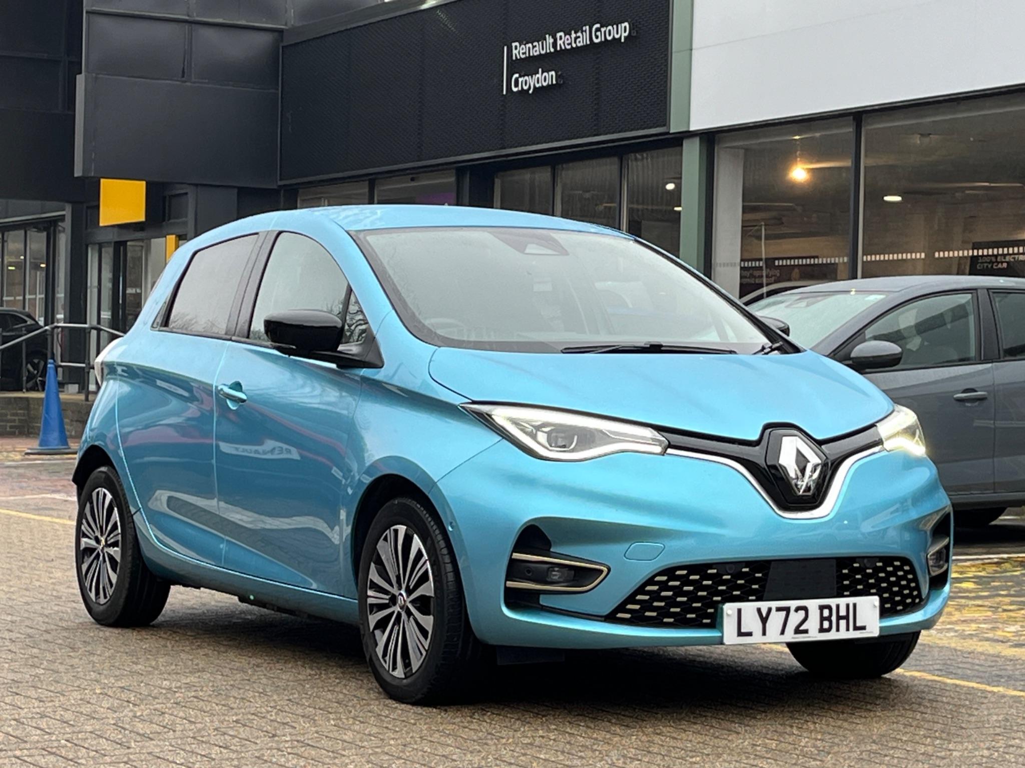 Main listing image - Renault Zoe