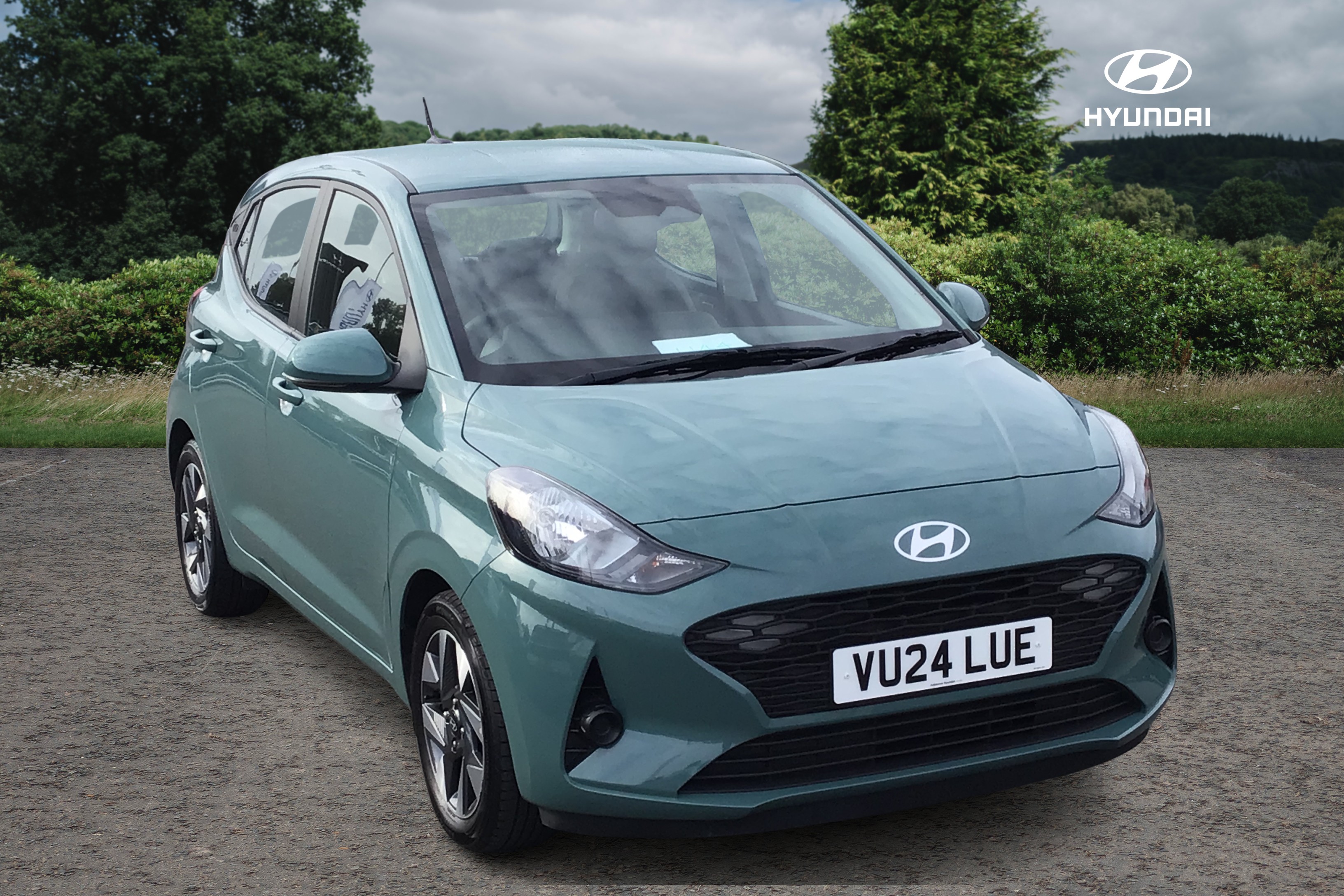 Main listing image - Hyundai i10