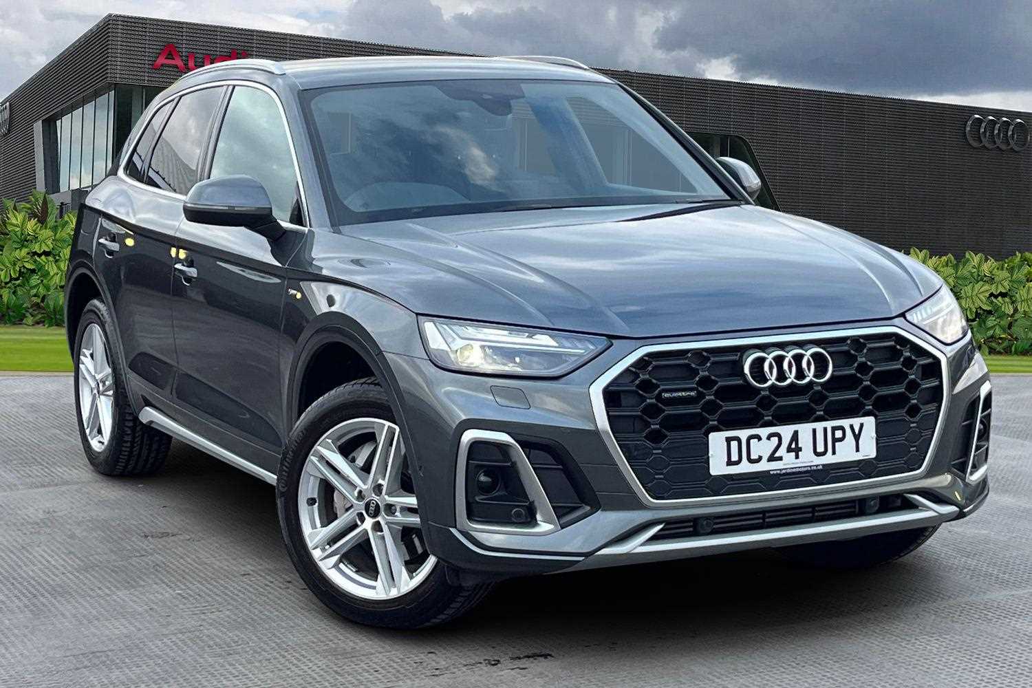 Main listing image - Audi Q5