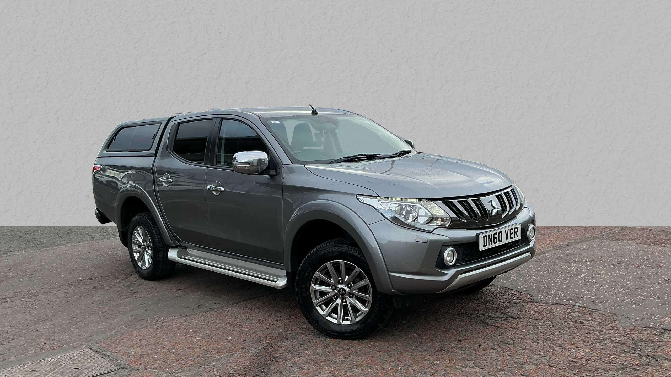 Main listing image - Mitsubishi L200