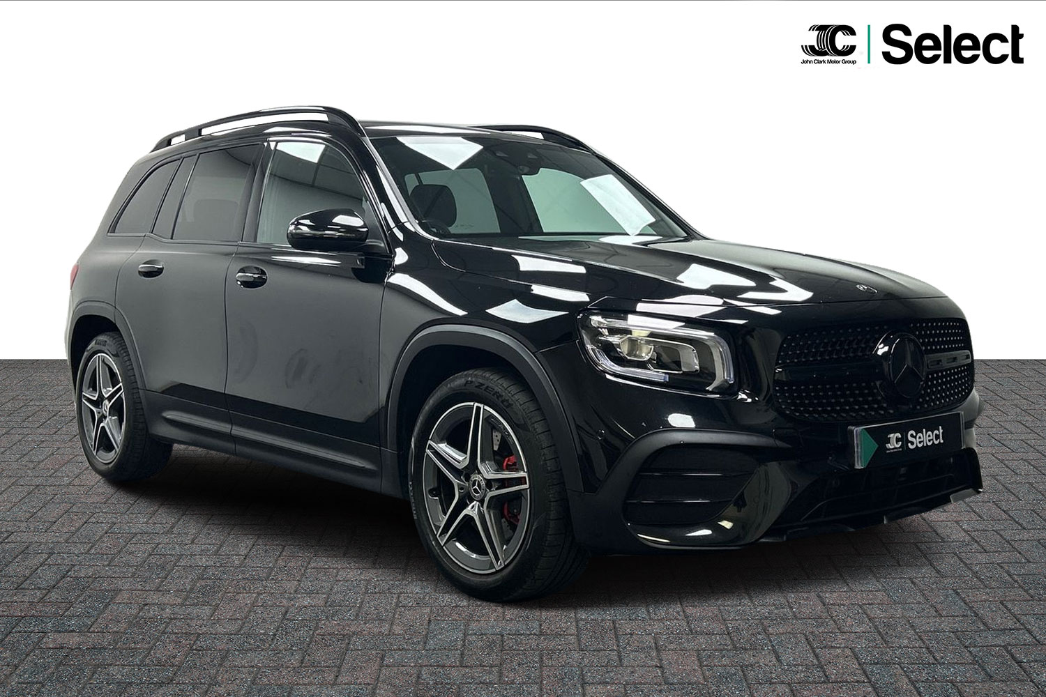 Main listing image - Mercedes-Benz GLB