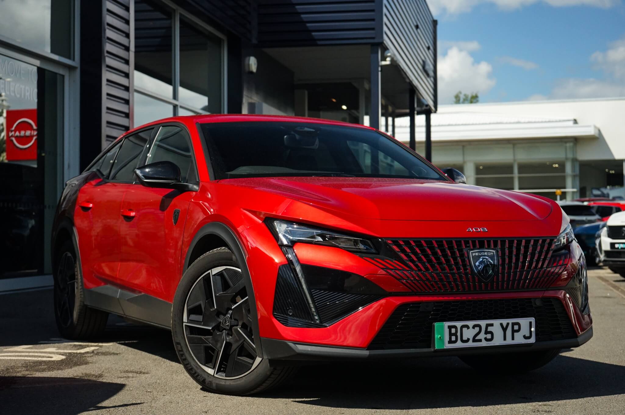 Main listing image - Peugeot E 408
