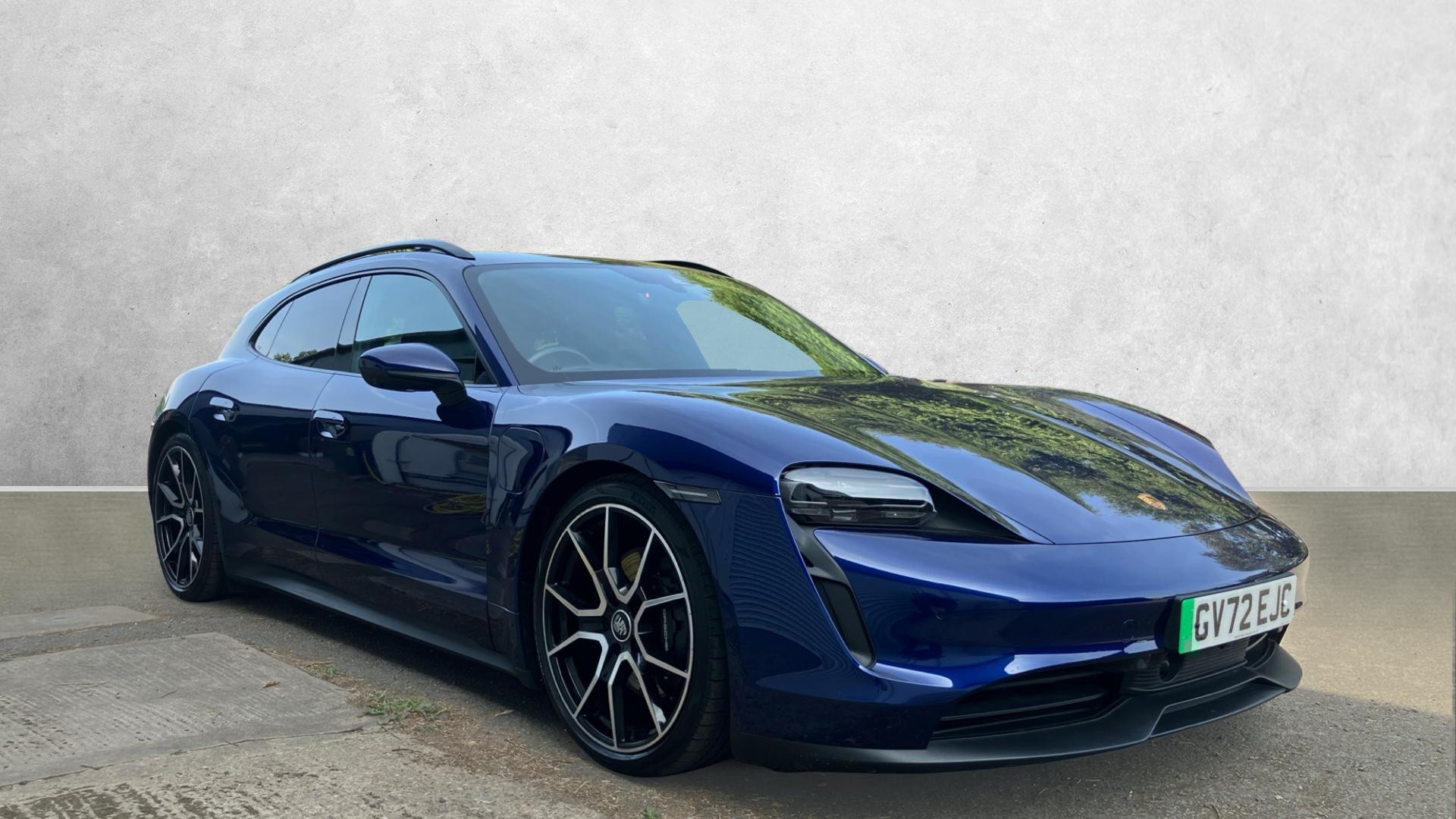 Main listing image - Porsche Taycan