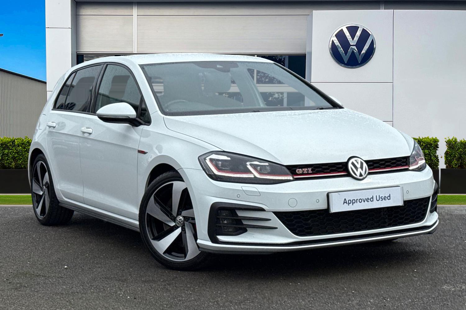 Main listing image - Volkswagen Golf GTI