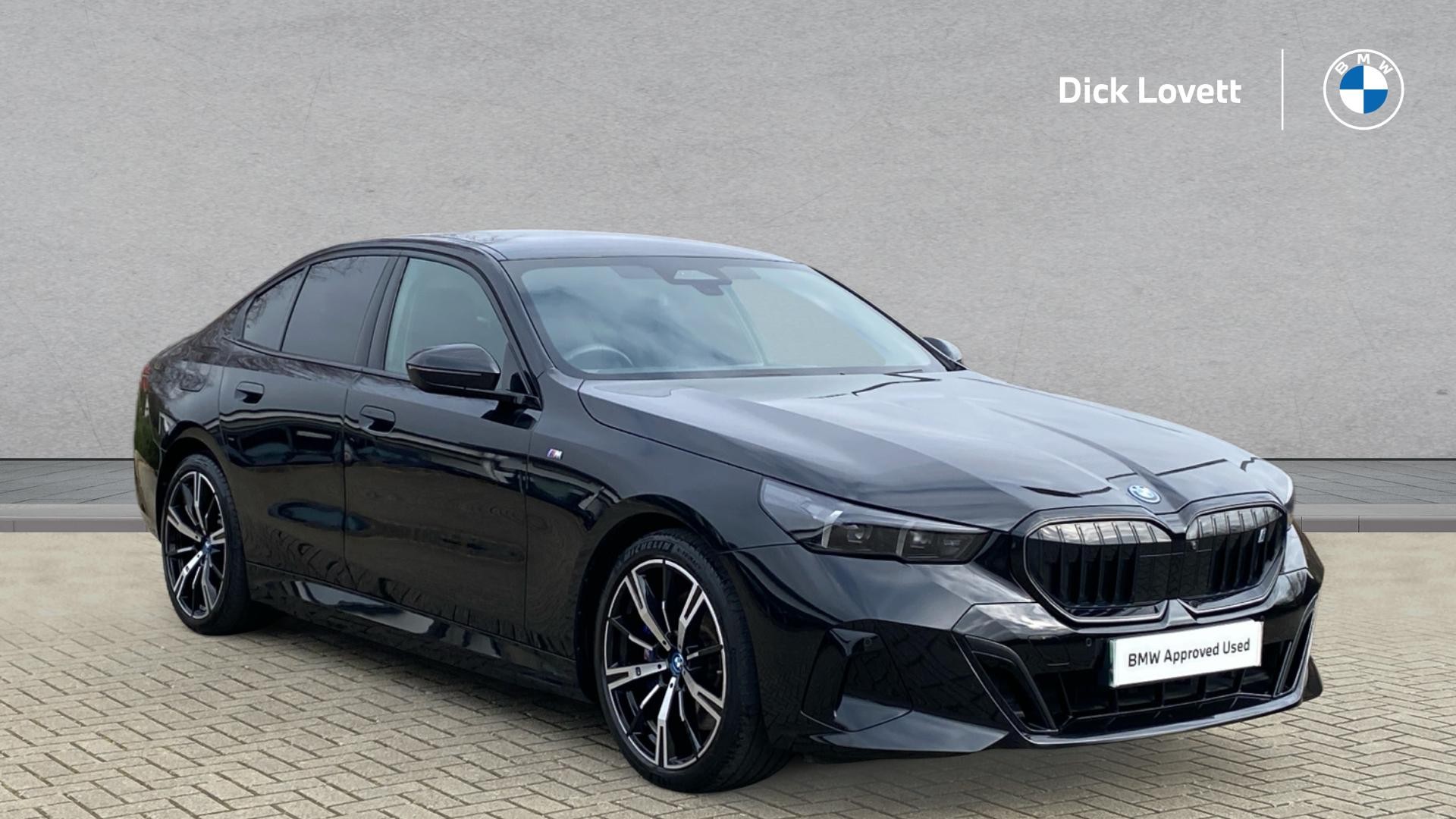 Main listing image - BMW i5