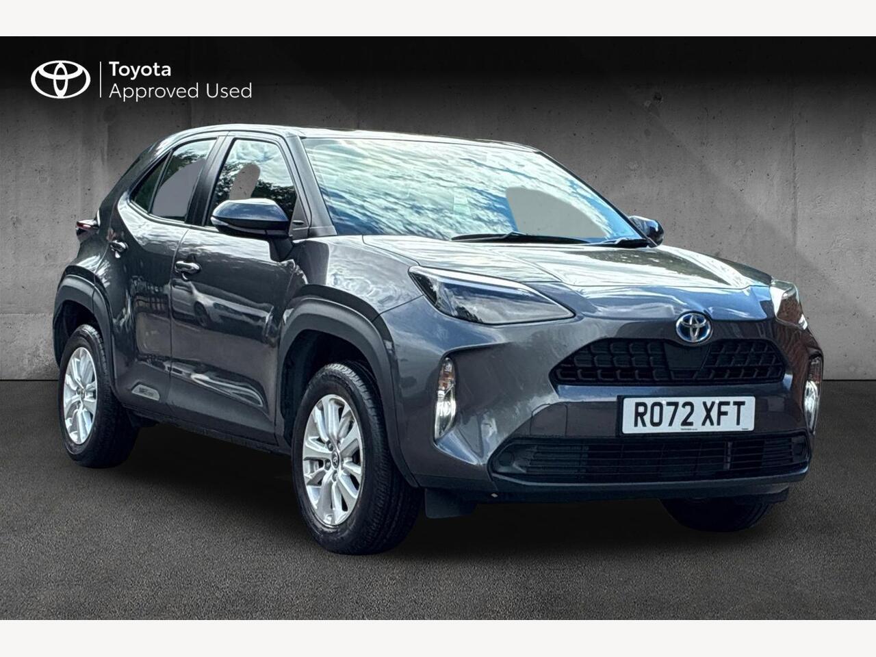 Main listing image - Toyota Yaris Cross