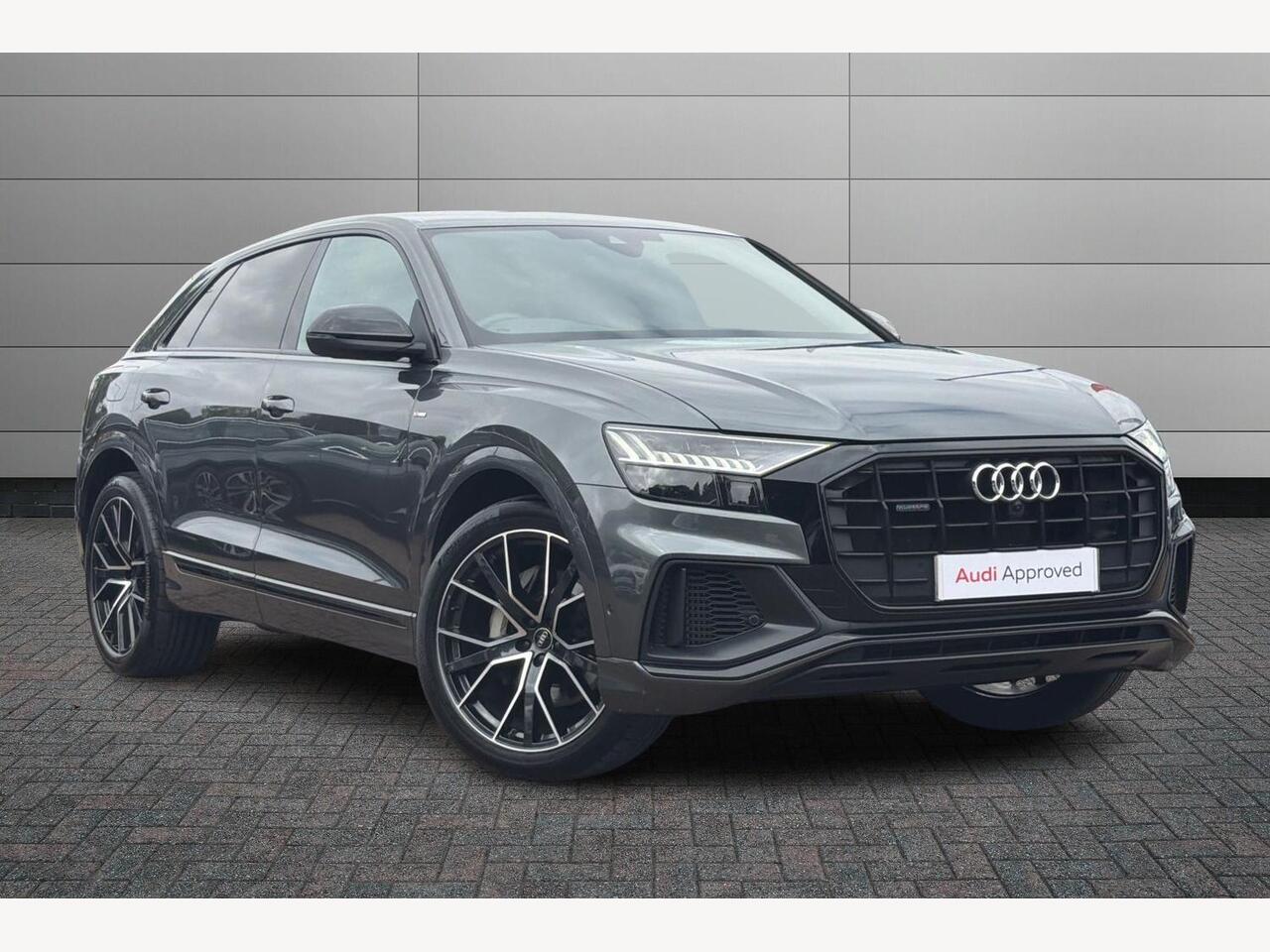 Main listing image - Audi Q8