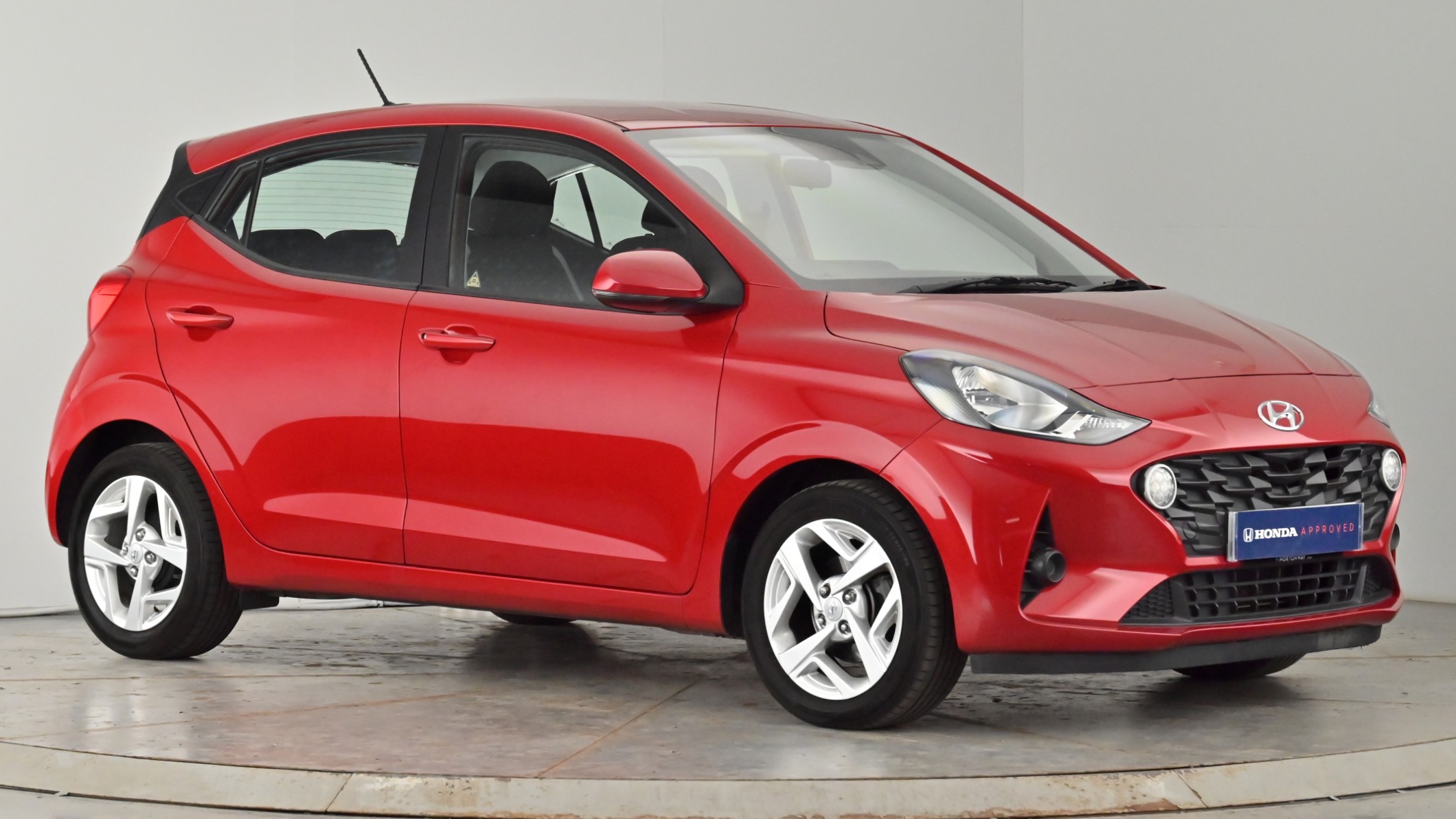 Main listing image - Hyundai i10