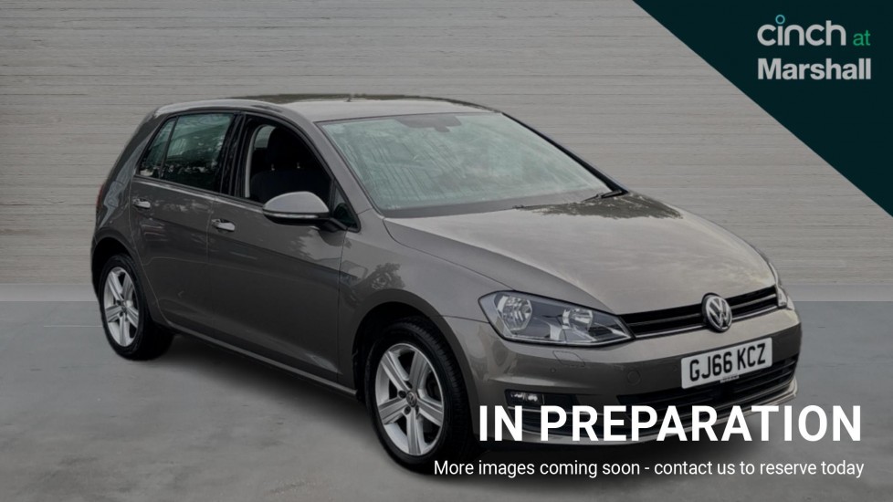 Main listing image - Volkswagen Golf