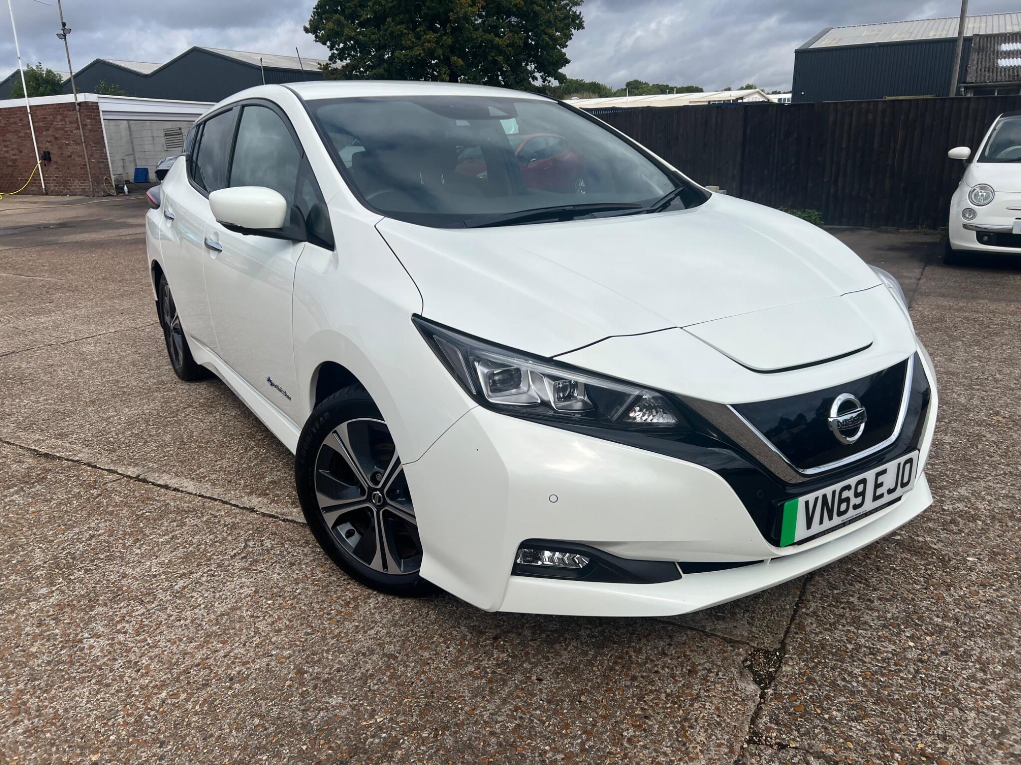 Main listing image - Nissan Leaf