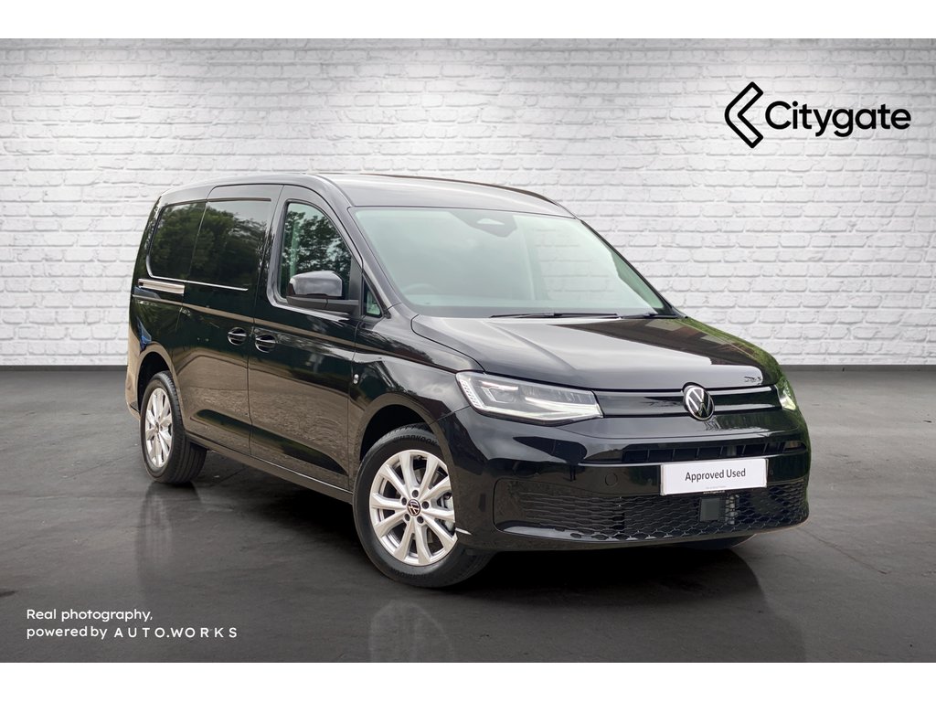 Main listing image - Volkswagen Caddy Maxi