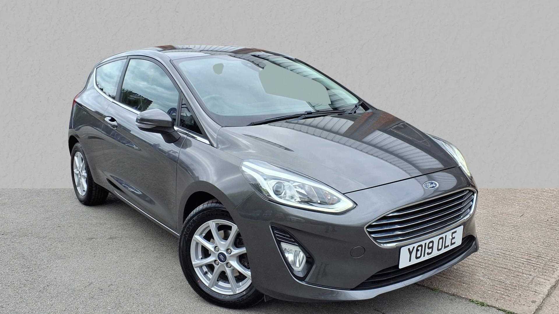 Main listing image - Ford Fiesta