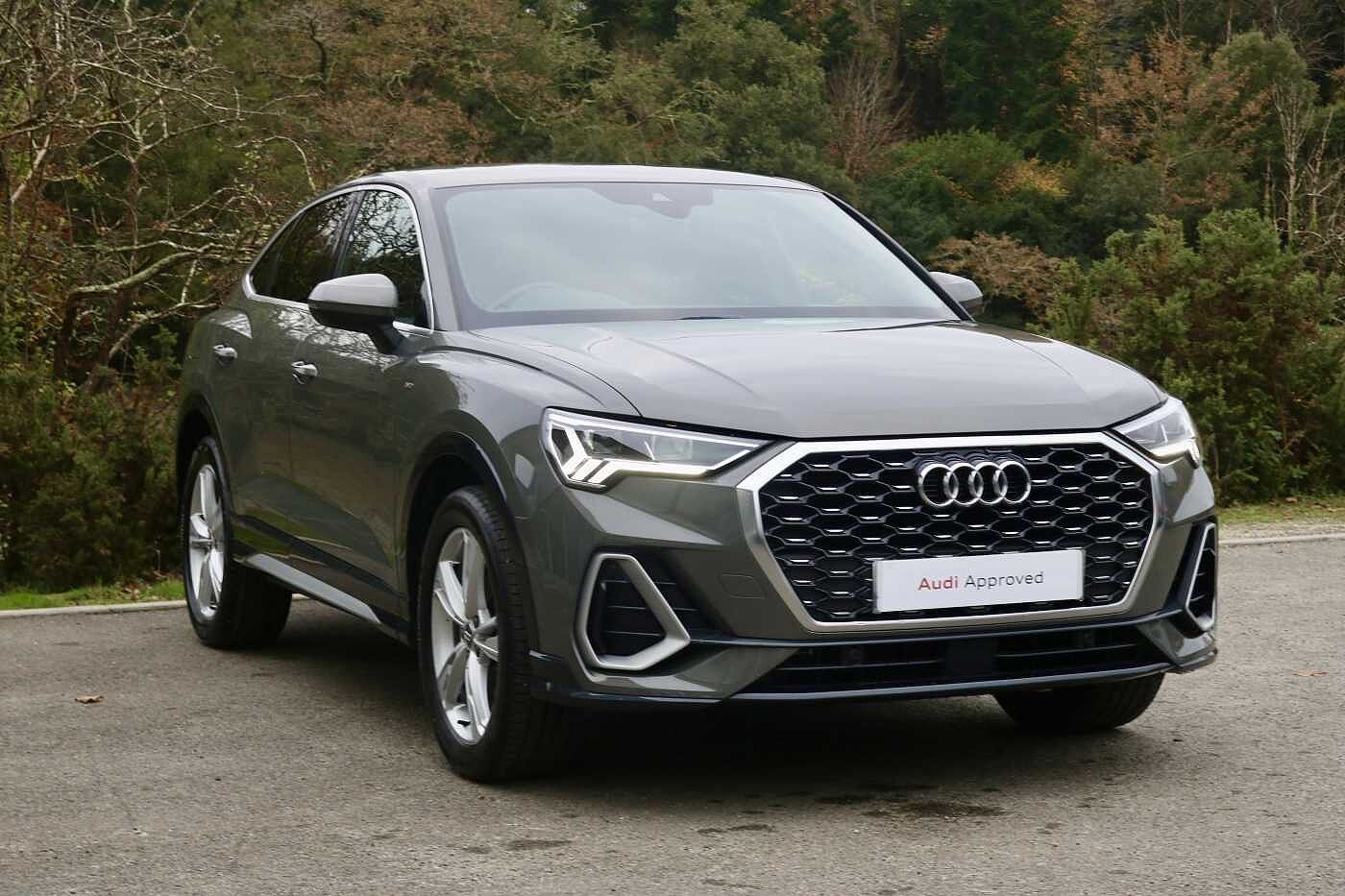 Main listing image - Audi Q3