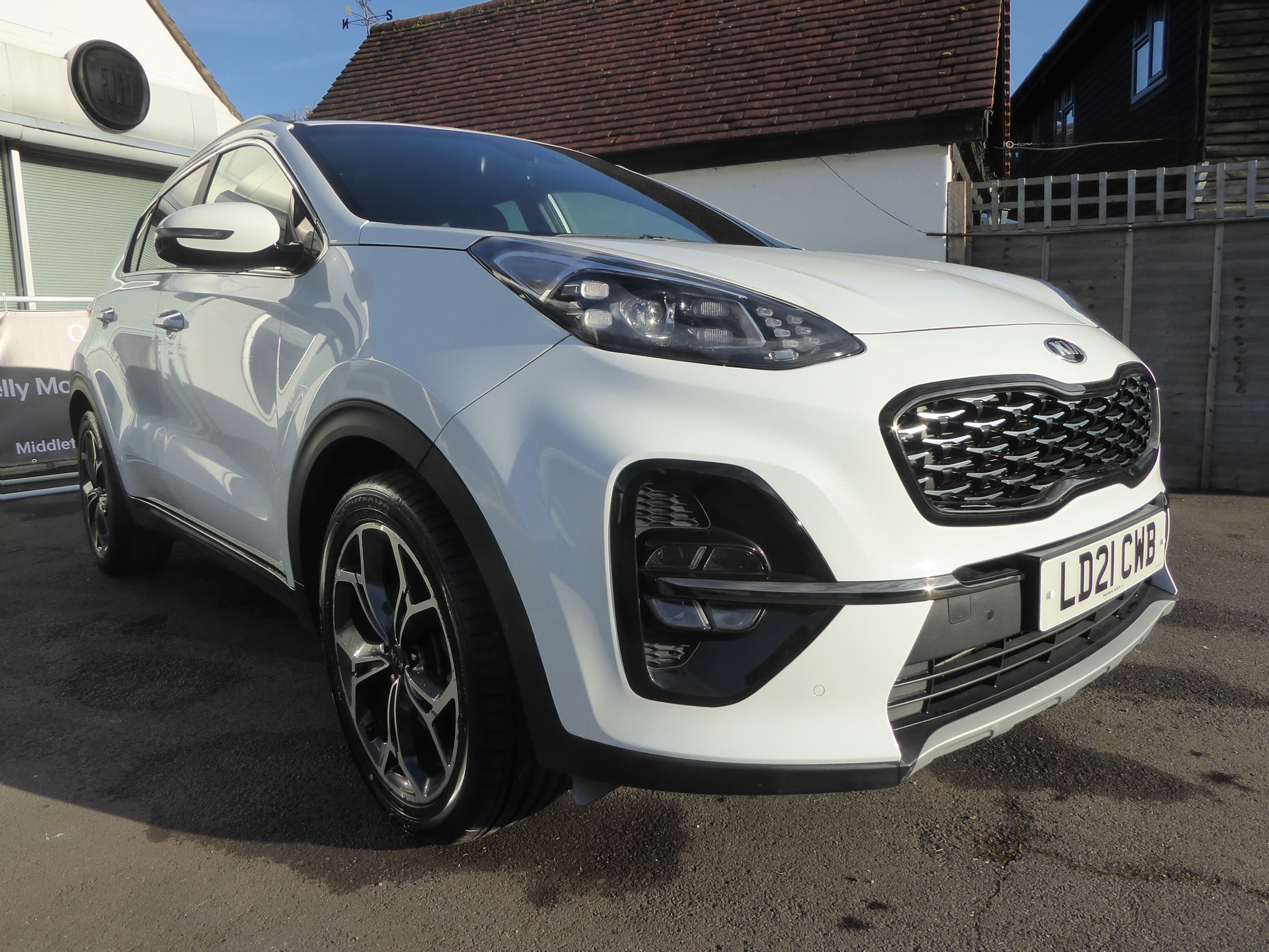 Main listing image - Kia Sportage