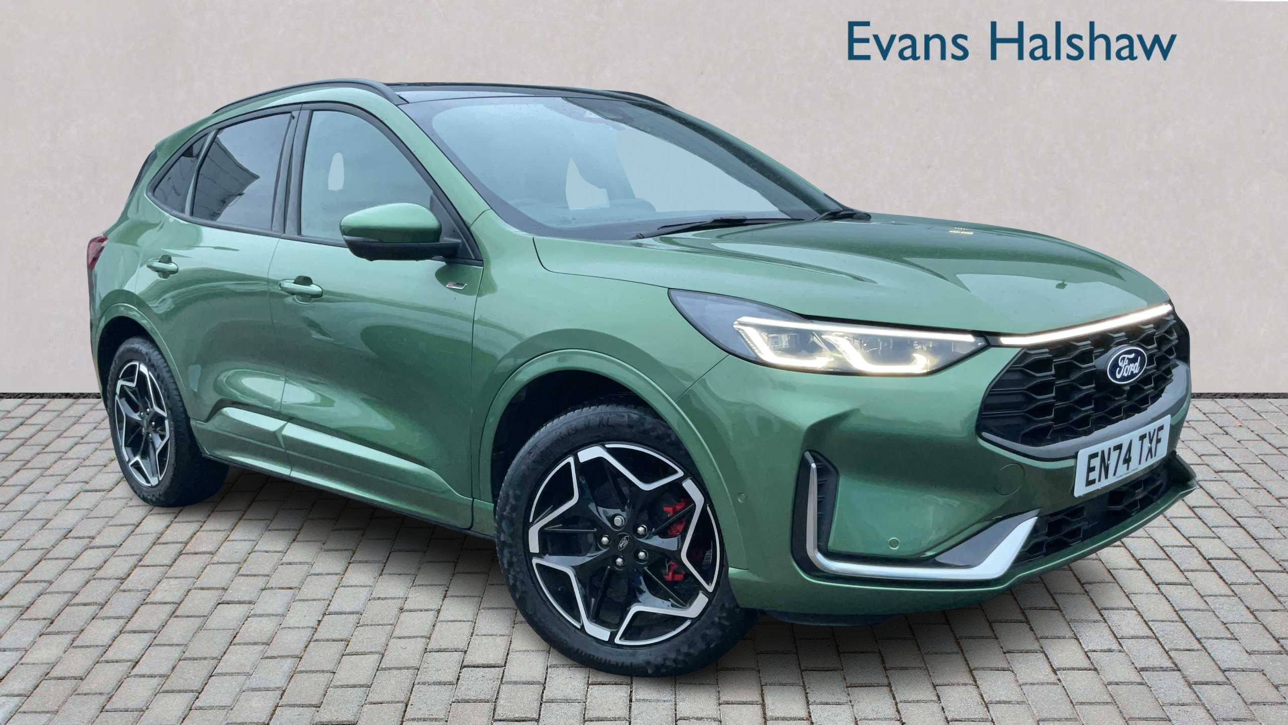 Main listing image - Ford Kuga