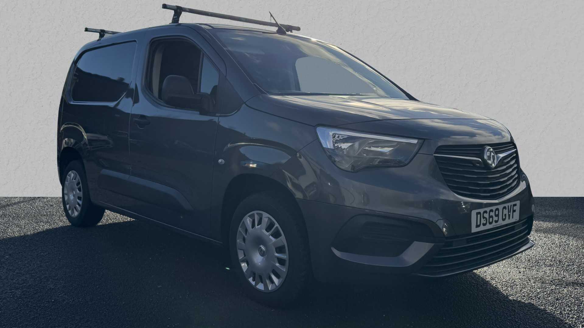 Main listing image - Vauxhall Combo Cargo