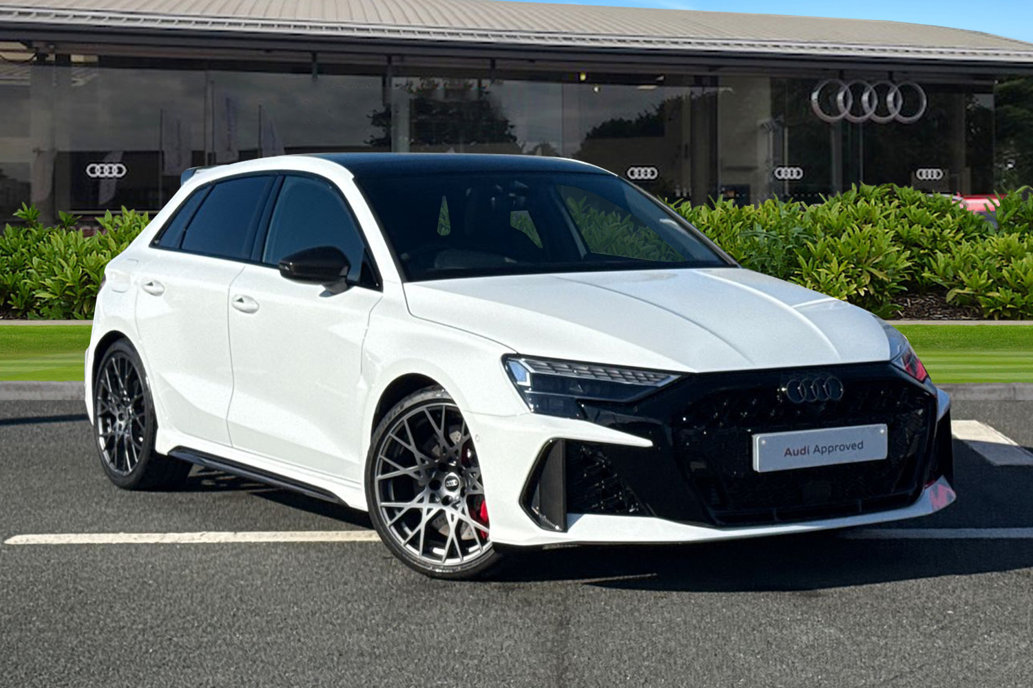 Main listing image - Audi RS3