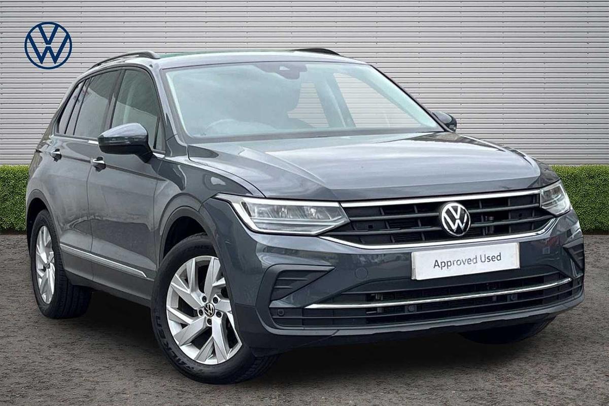 Main listing image - Volkswagen Tiguan