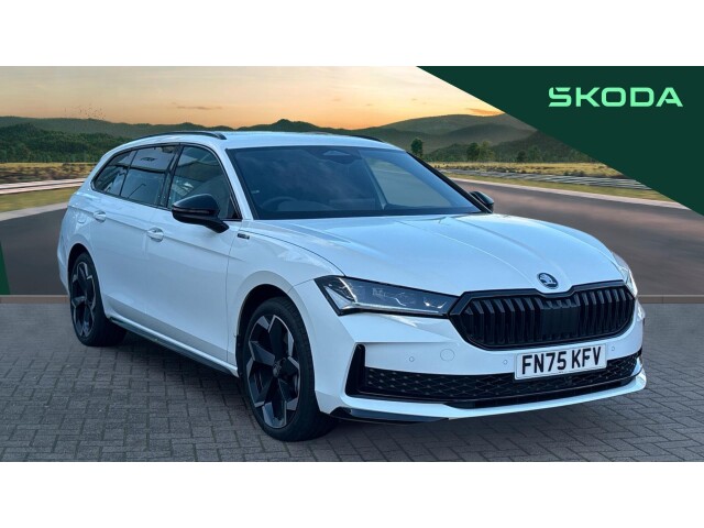 Main listing image - Skoda Superb Estate