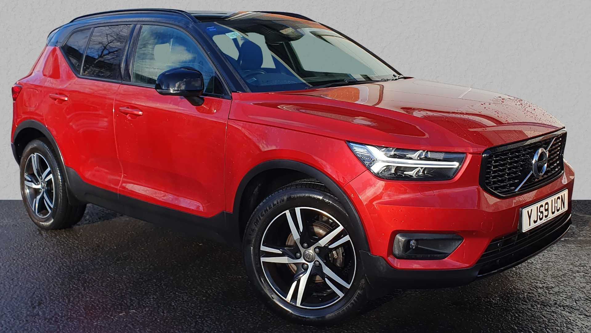 Main listing image - Volvo XC40