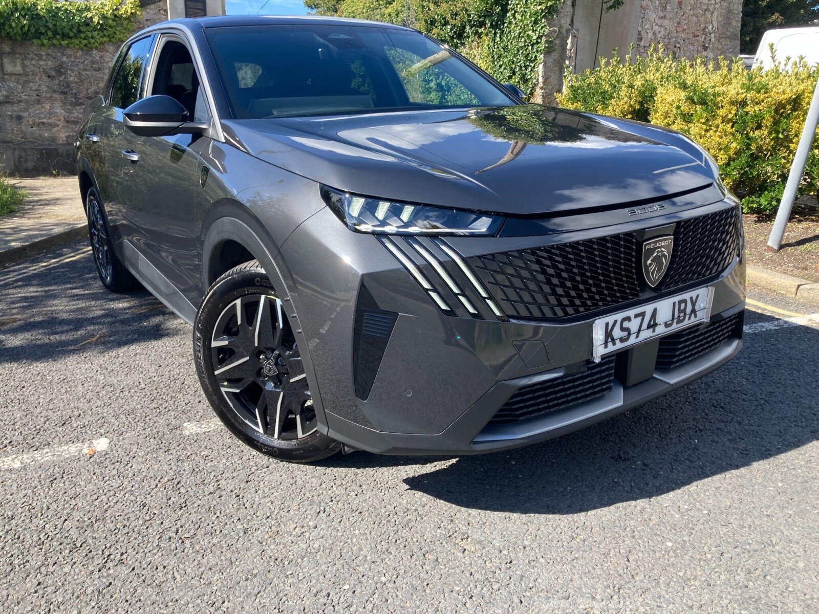 Main listing image - Peugeot 3008