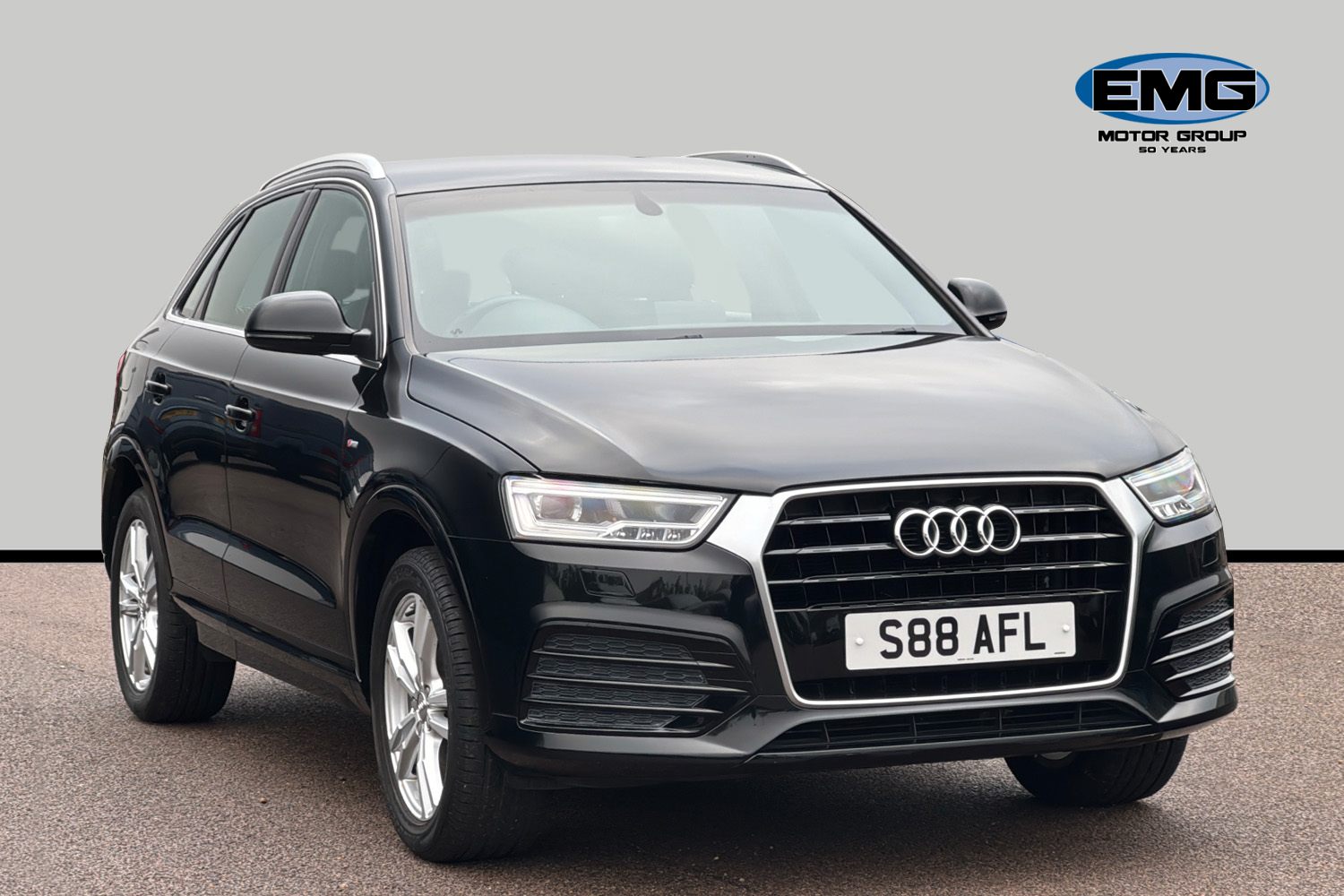 Main listing image - Audi Q3