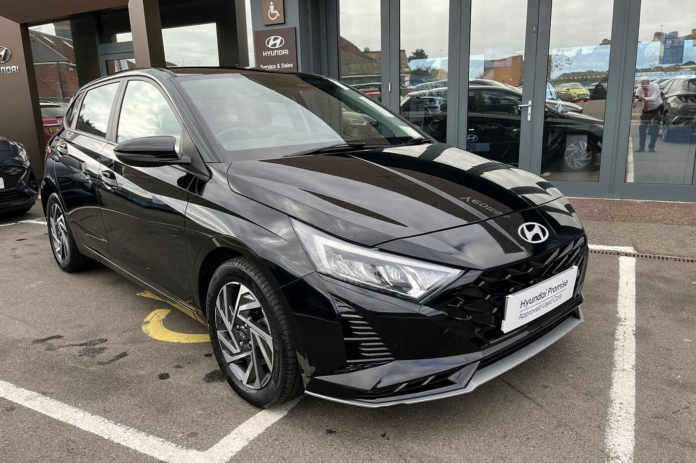 Main listing image - Hyundai i20