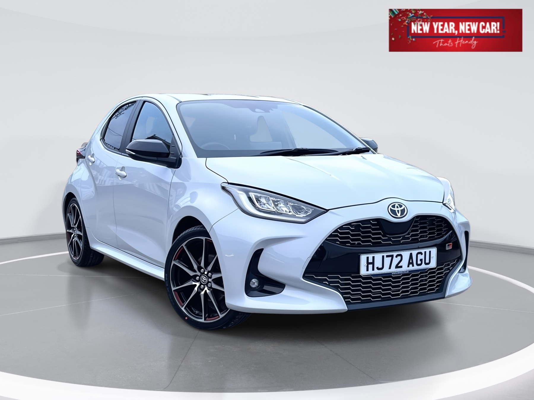 Main listing image - Toyota Yaris