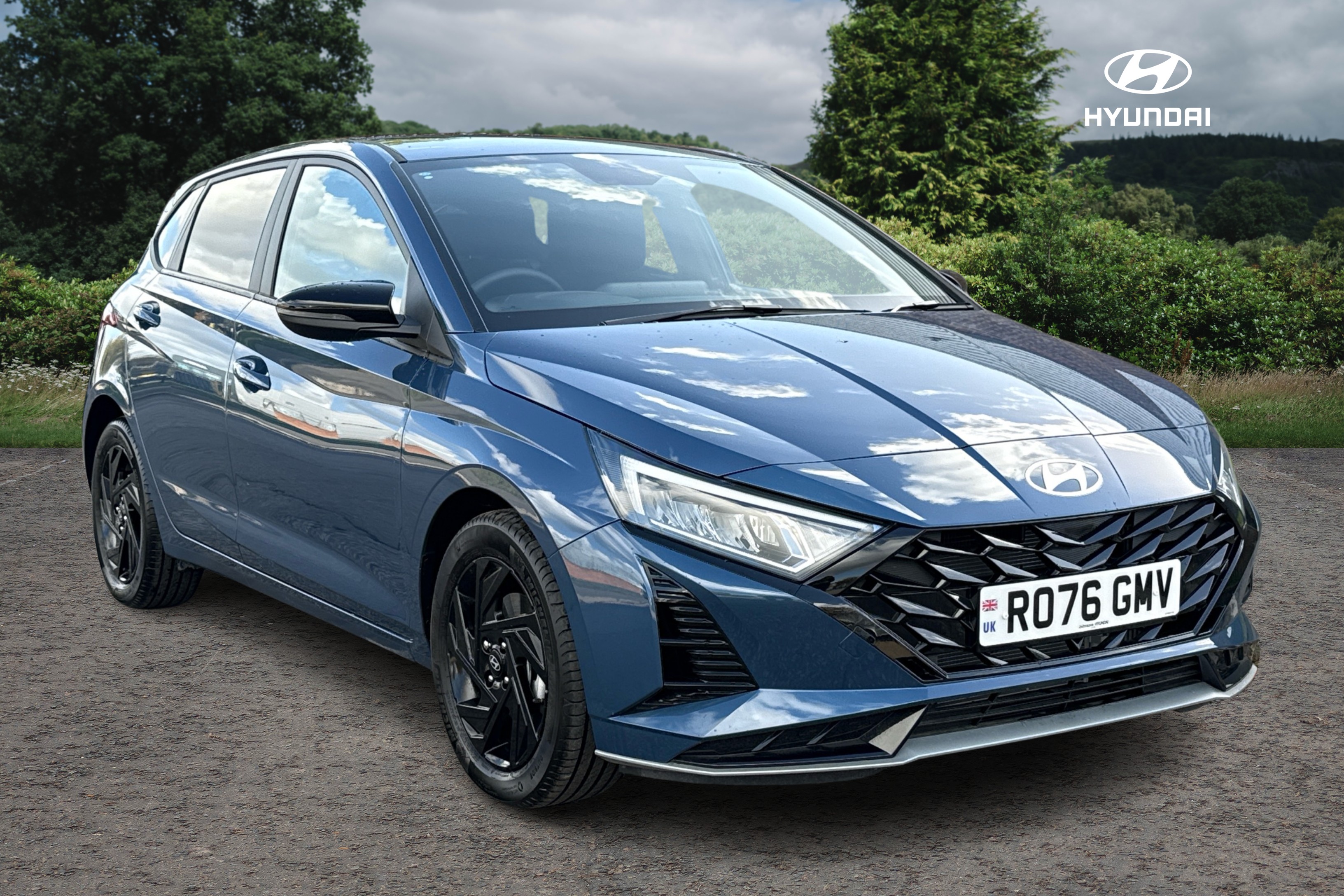 Main listing image - Hyundai i20