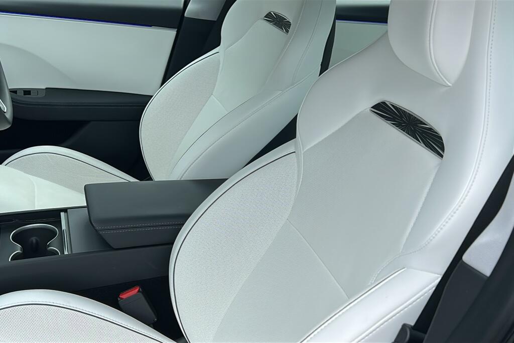 Main listing image - Tesla Model 3