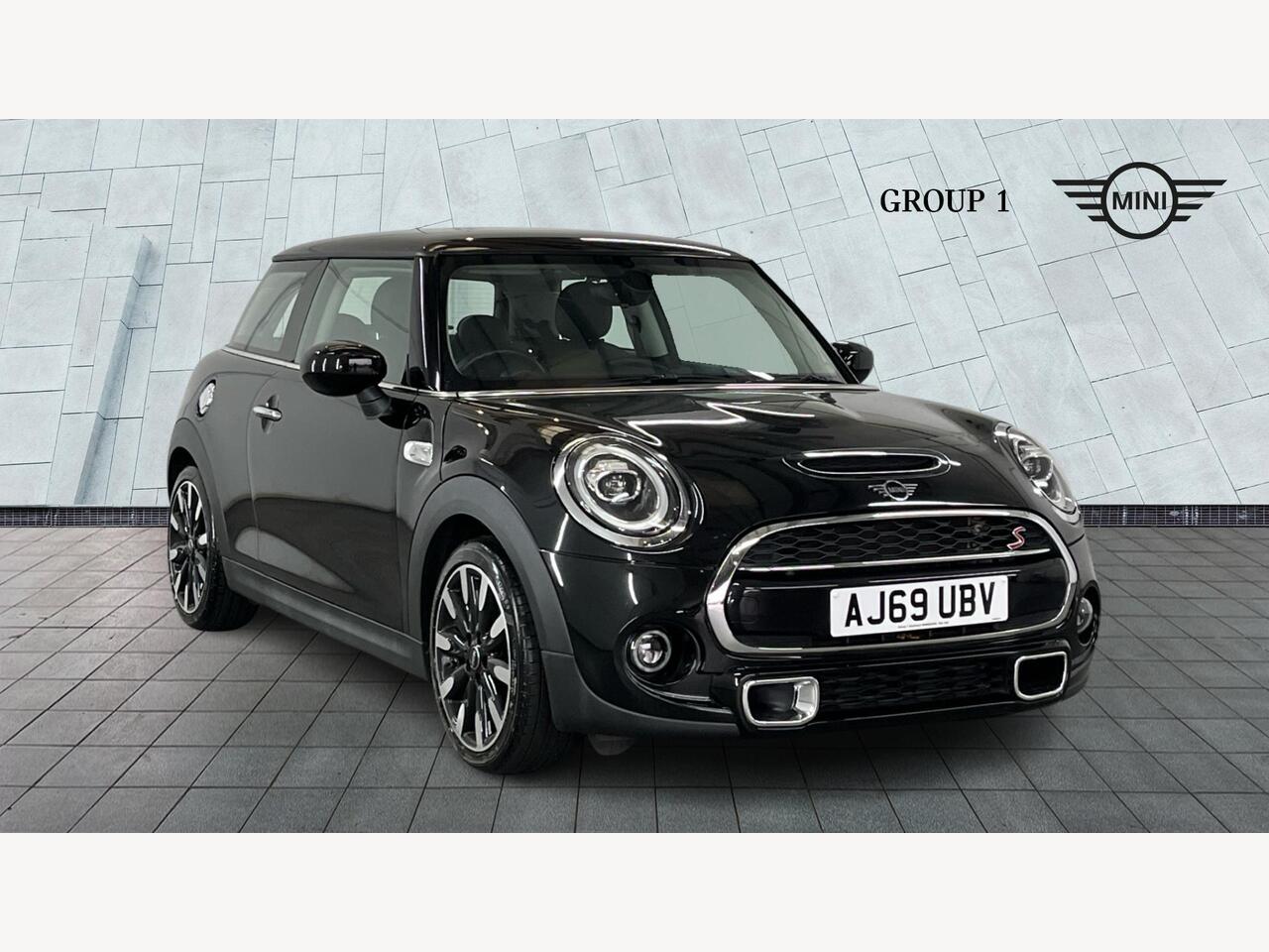 Main listing image - MINI Hatchback