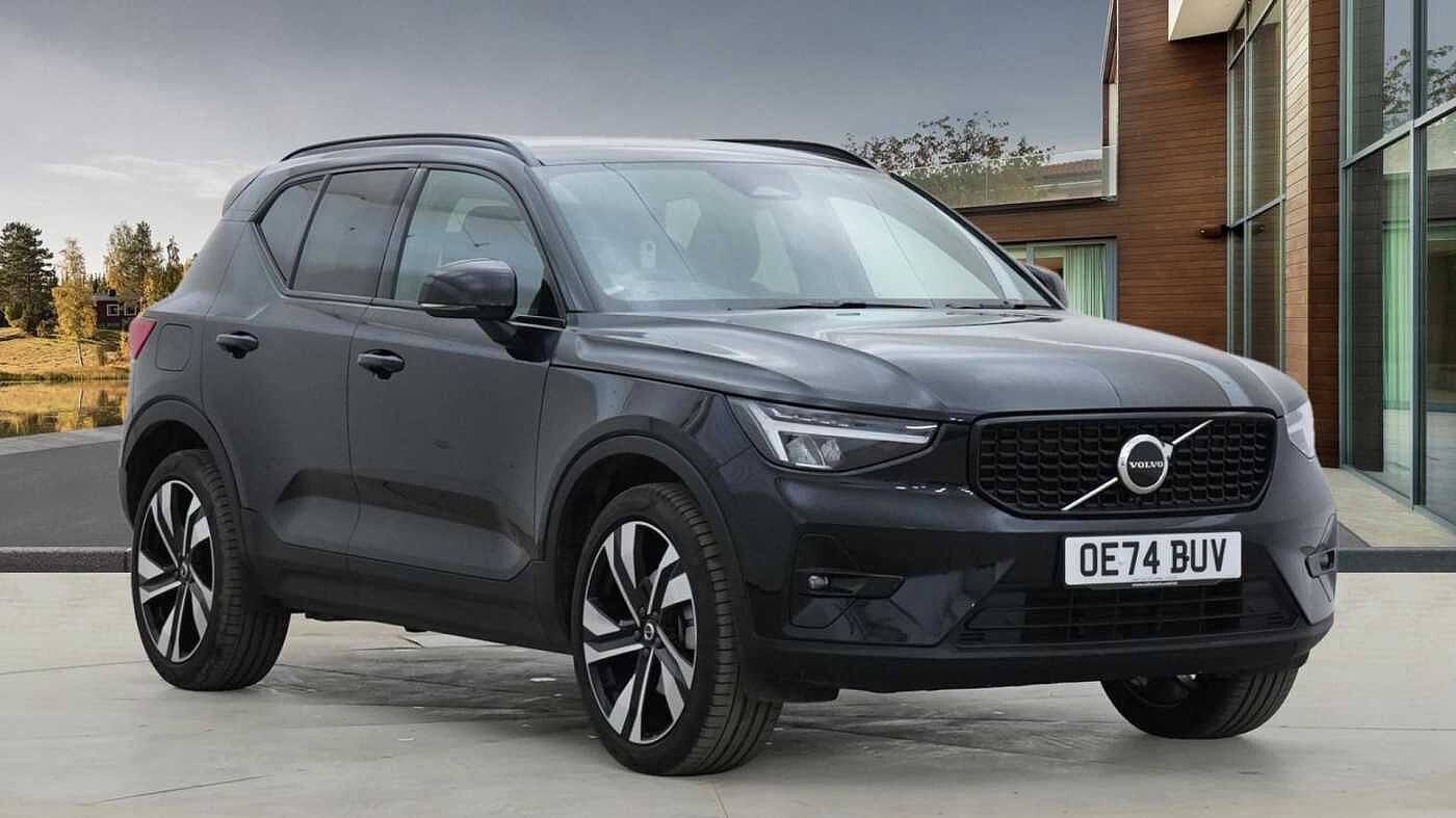 Main listing image - Volvo XC40