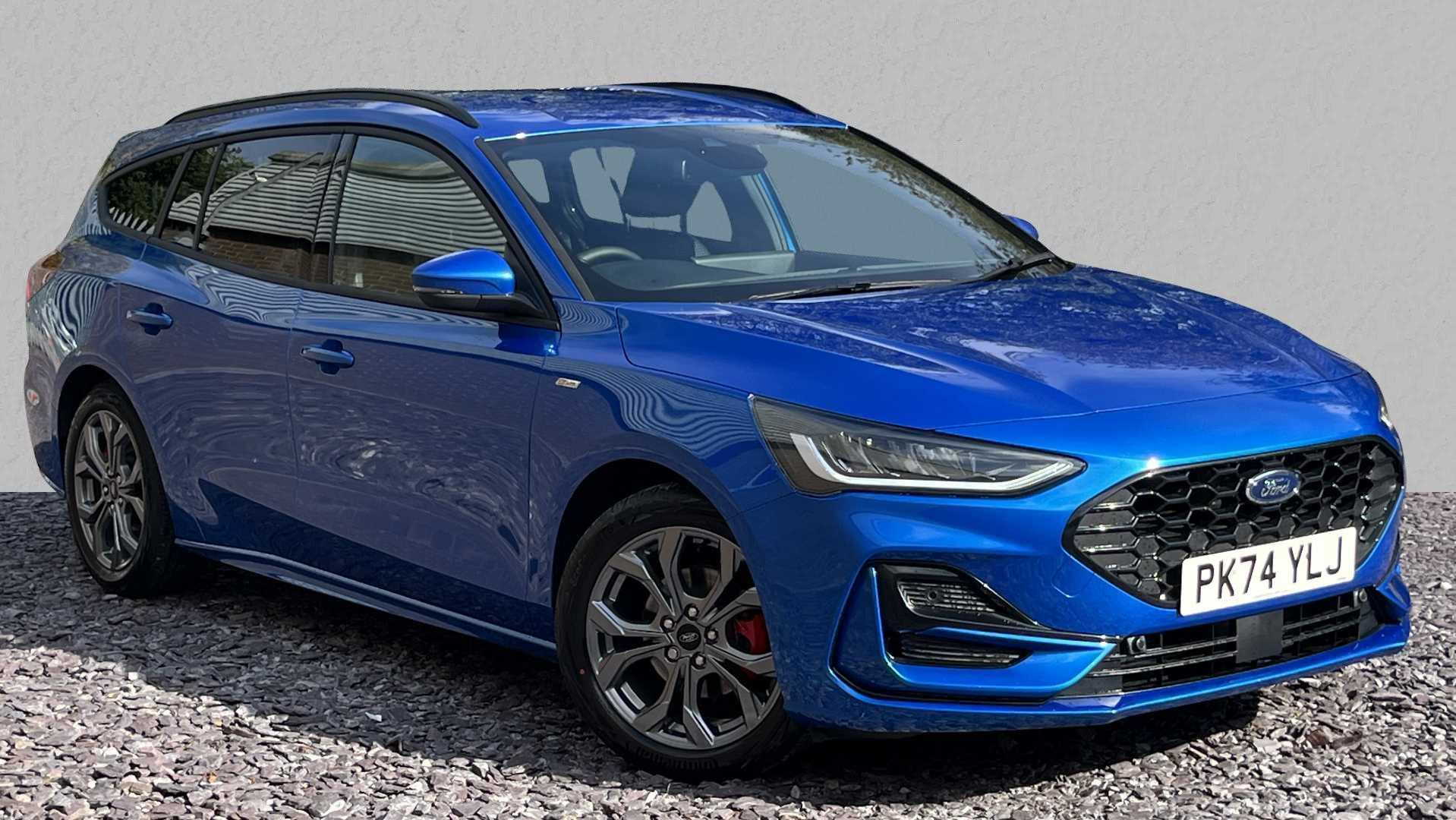 Main listing image - Ford Focus Estate