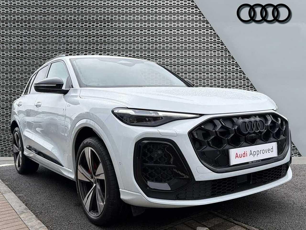 Main listing image - Audi Q5