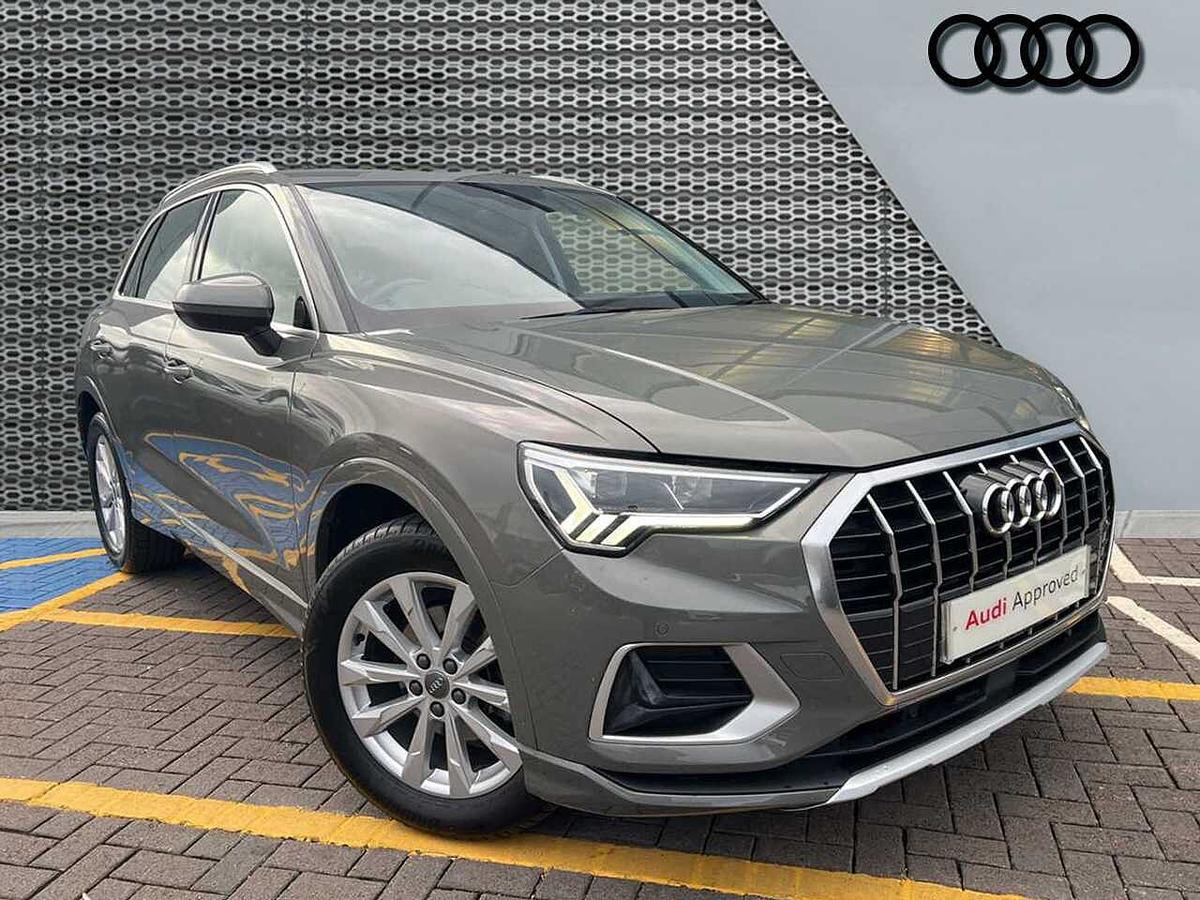 Main listing image - Audi Q3