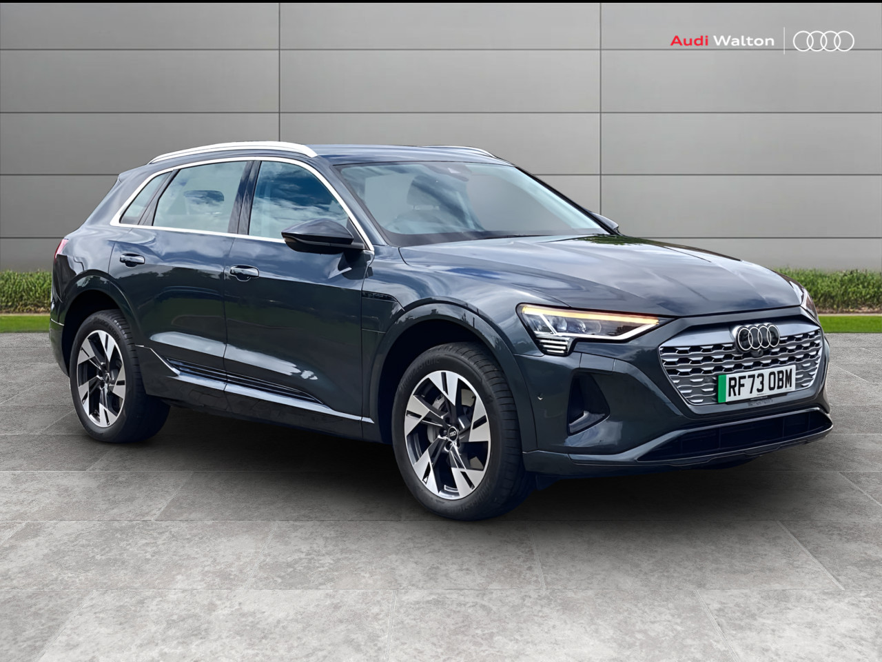 Main listing image - Audi Q8 e-tron