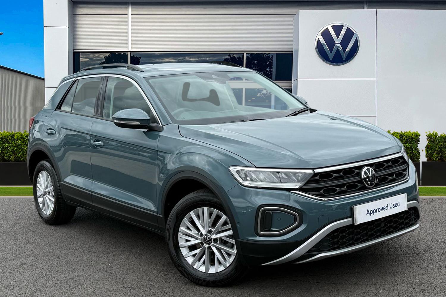 Main listing image - Volkswagen T-Roc