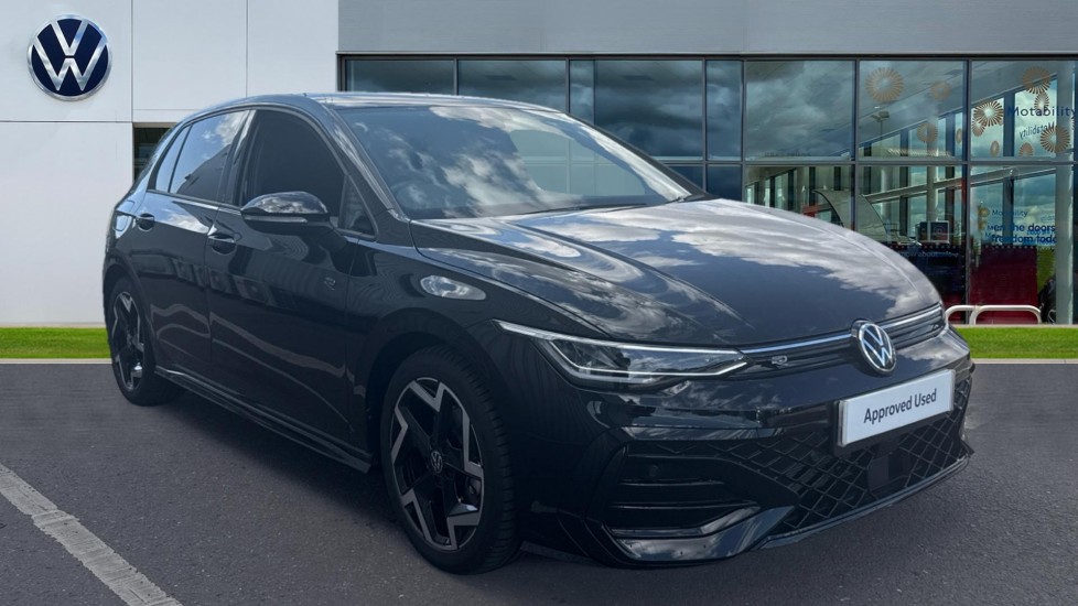 Main listing image - Volkswagen Golf