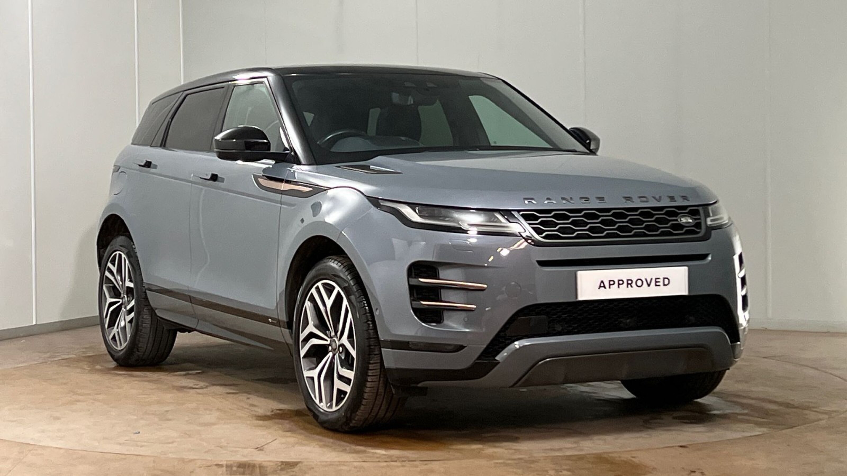 Main listing image - Land Rover Range Rover Evoque