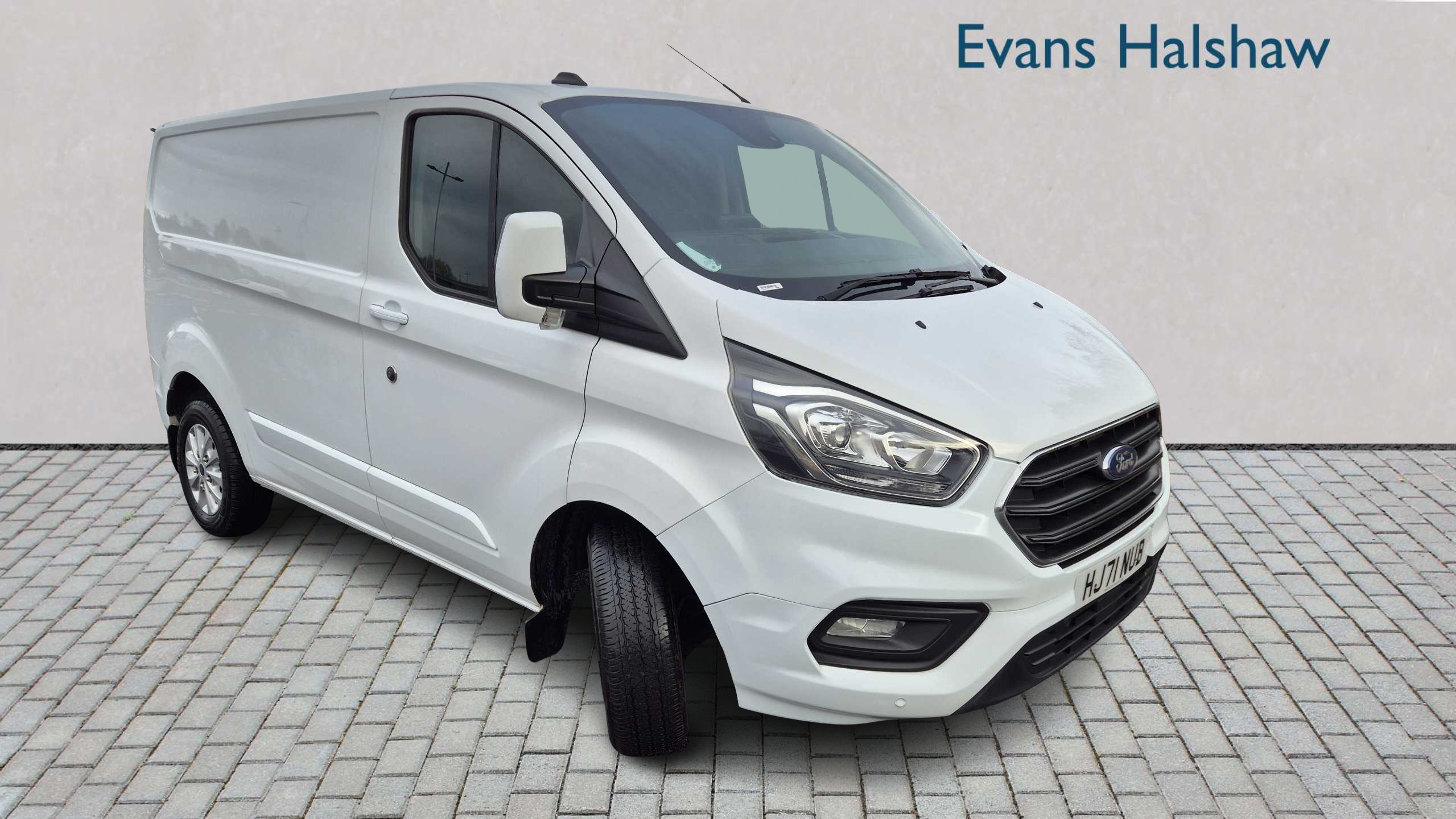 Main listing image - Ford Transit Custom