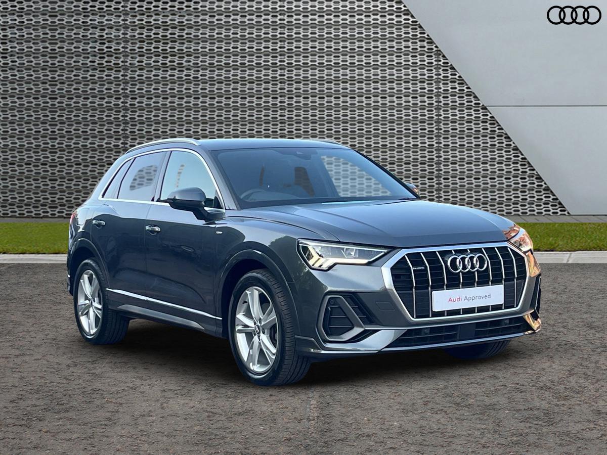 Main listing image - Audi Q3