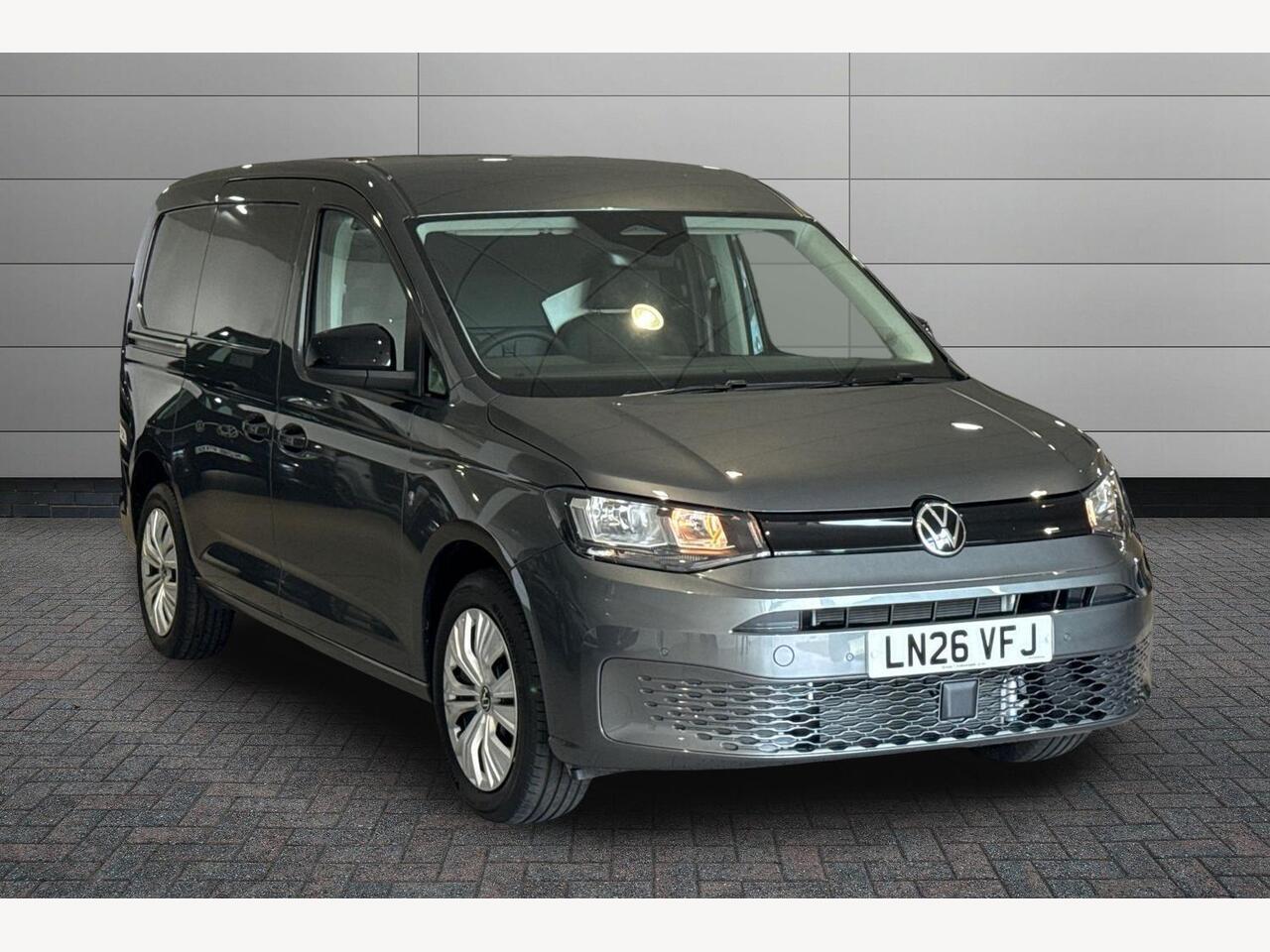 Main listing image - Volkswagen Caddy Maxi