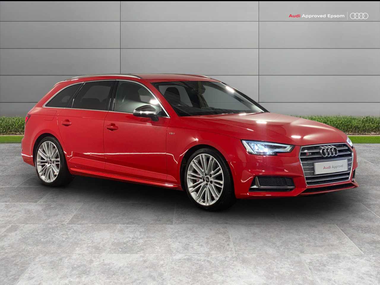 Main listing image - Audi S5